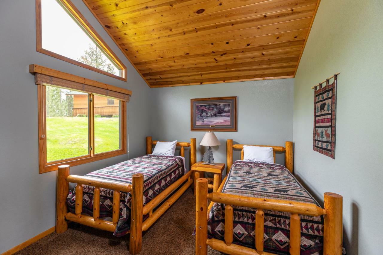 Lodge At Palmer Gulch Hill City Exterior photo