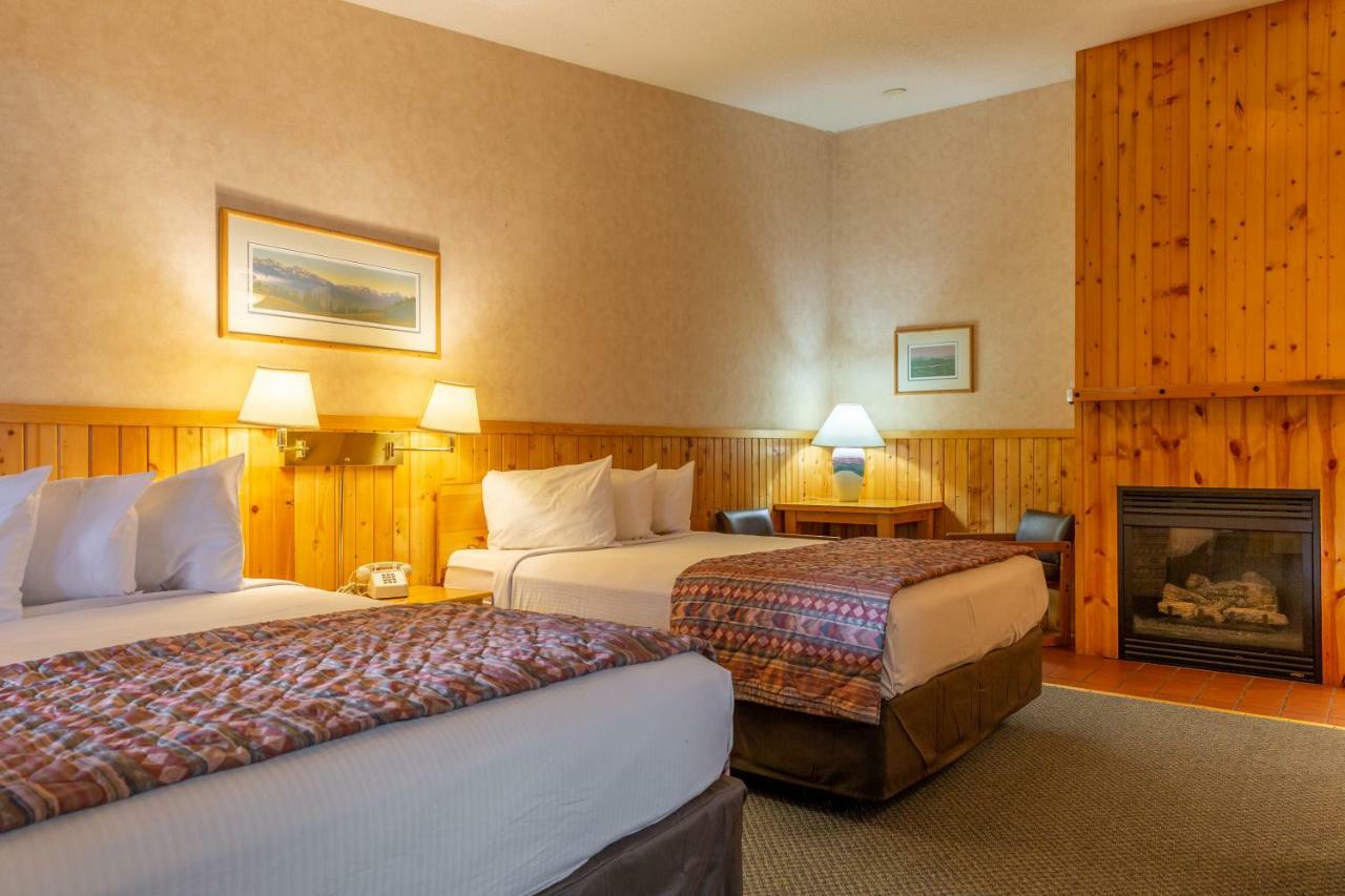 Lodge At Palmer Gulch Hill City Exterior photo